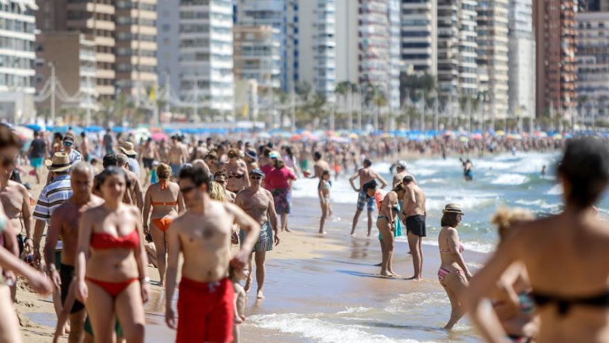 Benidorm inicia el verano con un 90% de ocupación hotelera