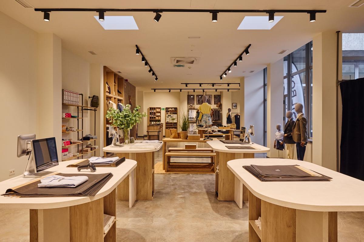 Interior de la tienda.