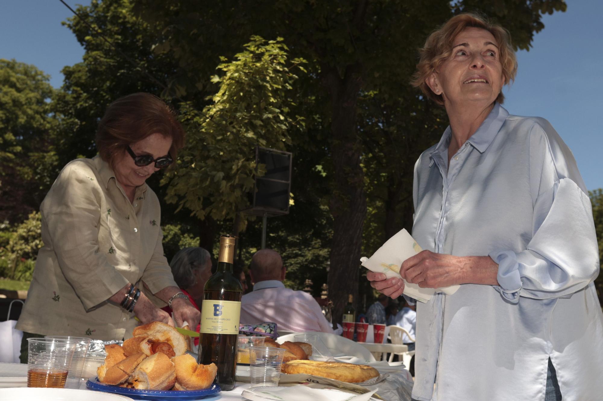 Martes de Campo: los ovetenses comienzan la fiesta