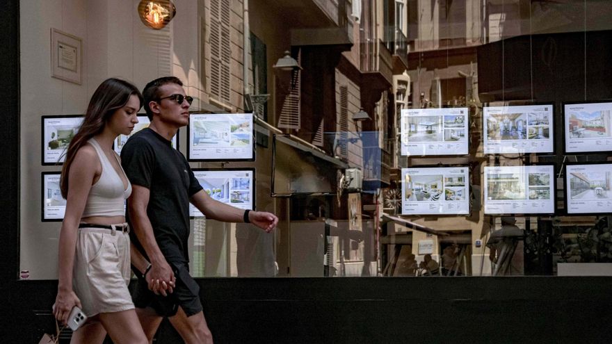 Los turistas prefieren cada vez más alojarse en sus propias viviendas en Baleares