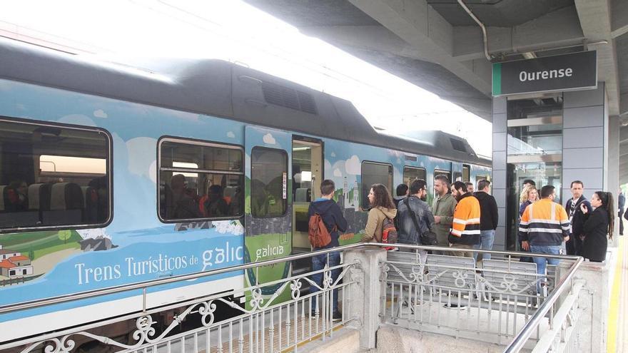 Rutas guiadas, catas de vino y visitas culturales: así son los trenes turísticos de Renfe en Ourense