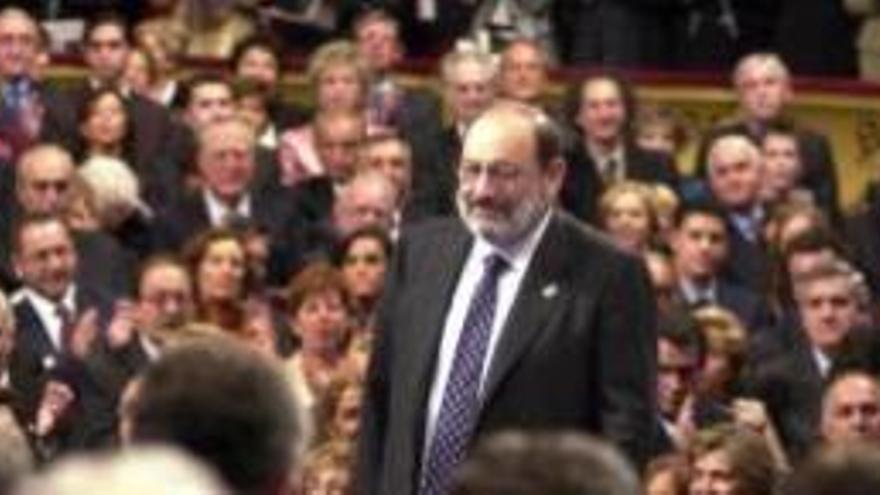 Umberto Eco, al recoger el Premio Príncipe de Asturias.