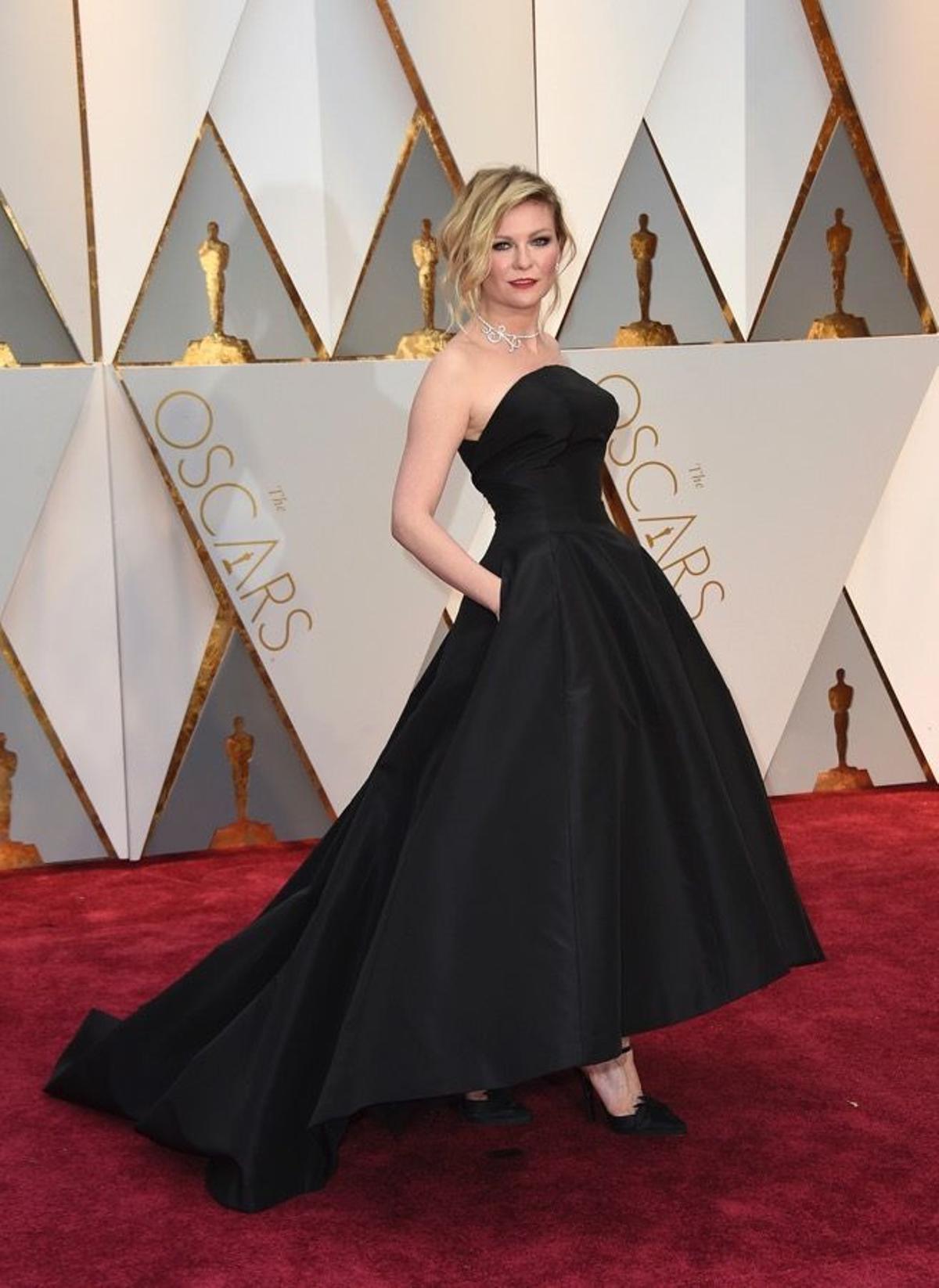 Premios Oscar 2017, Kristen Dunst