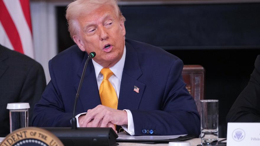 Trump escala la confrontación con Canadá en otra jornada caótica de guerra arancelaria