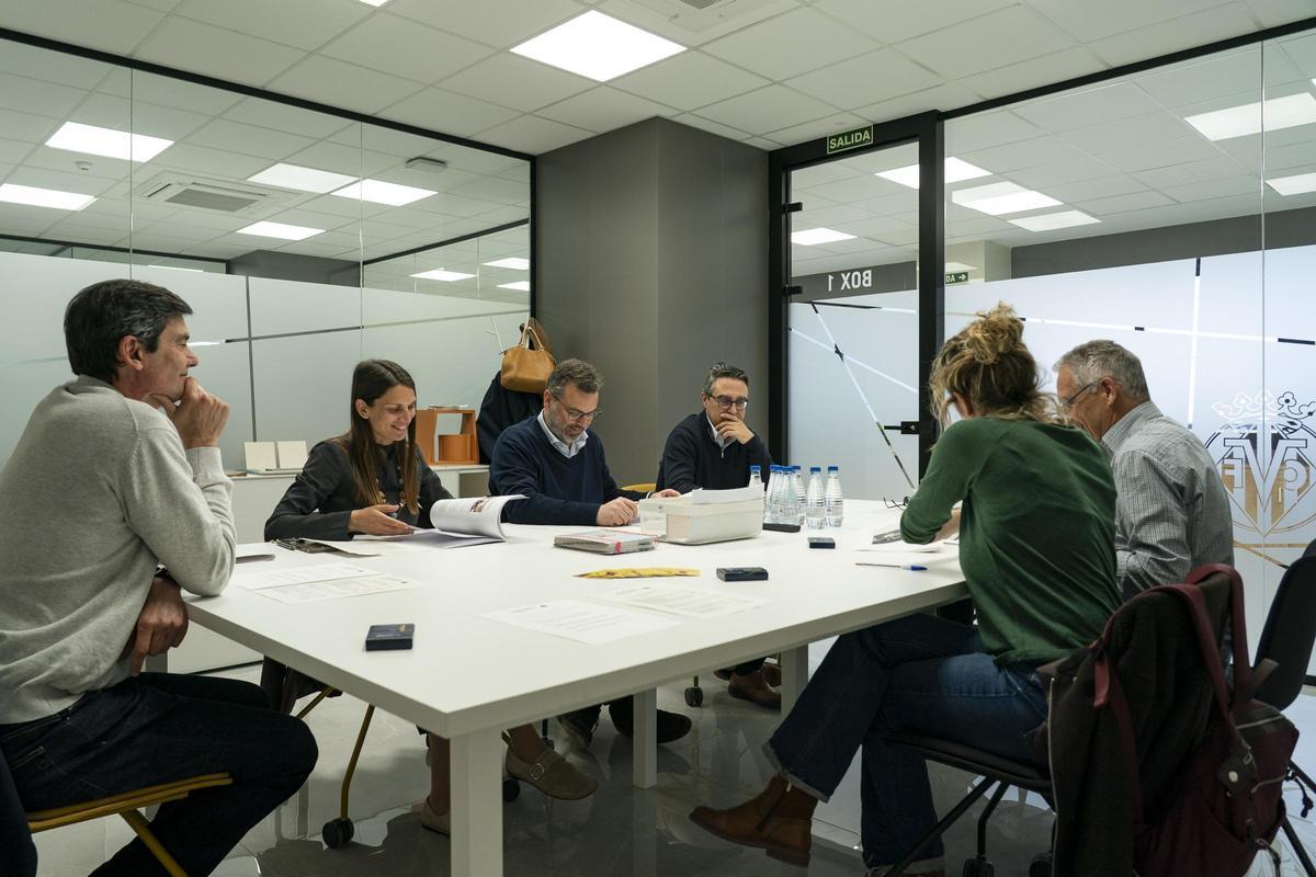 Imagen durante la reunión en La Cerámica.