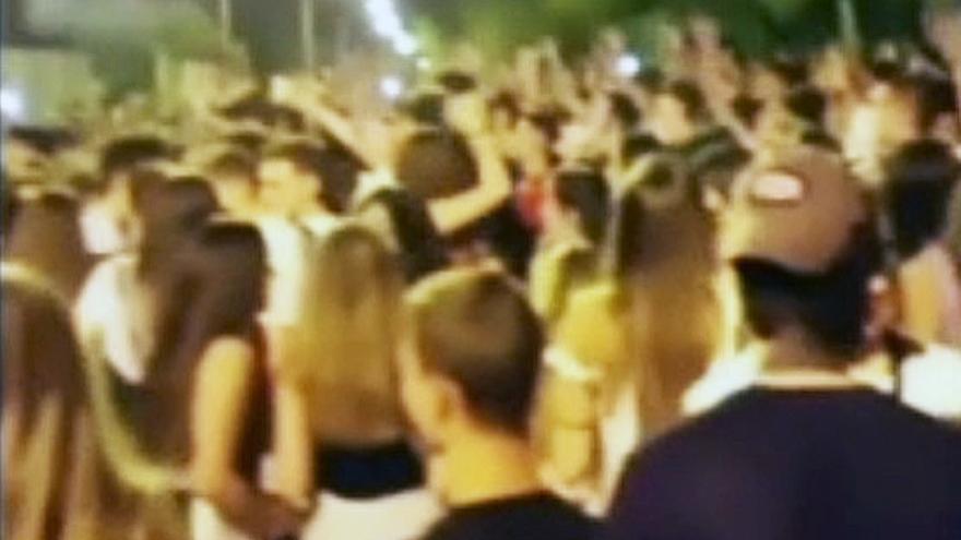 S' Arenal de Mallorca, epicentro de la explosión de contagios de estudiantes que ya afecta a seis comunidades