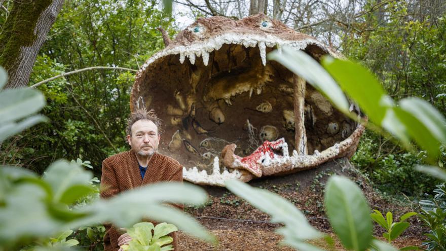 El artista Miquel Barceló esconde su mayor monstruo en un bosque francés