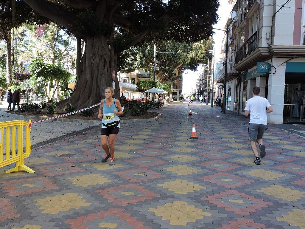 Estos todas las imágenes de la Media Maratón de Águilas