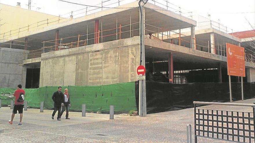 14 empresas optan a desbloquear el centro del mayor tras 5 años parado