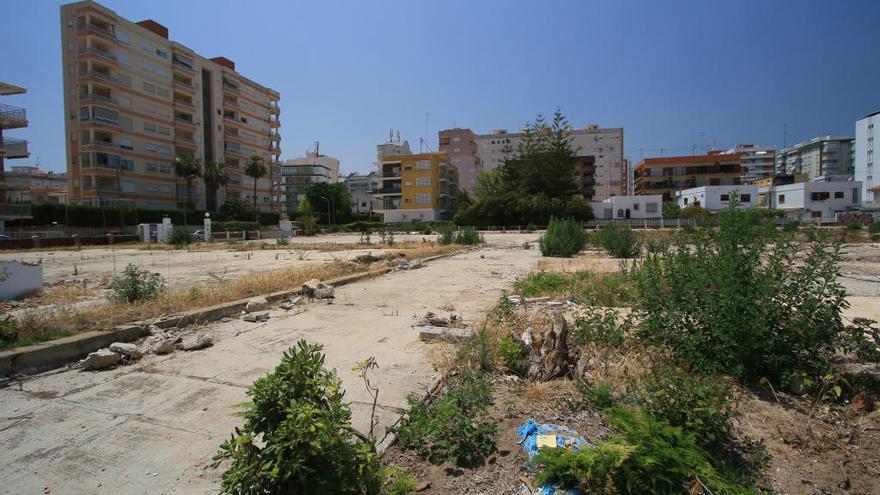 Solar de la playa en el que se construirá el hotel