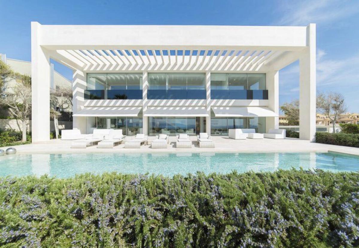 Palma Bay Frontline in Son Veri Nou.