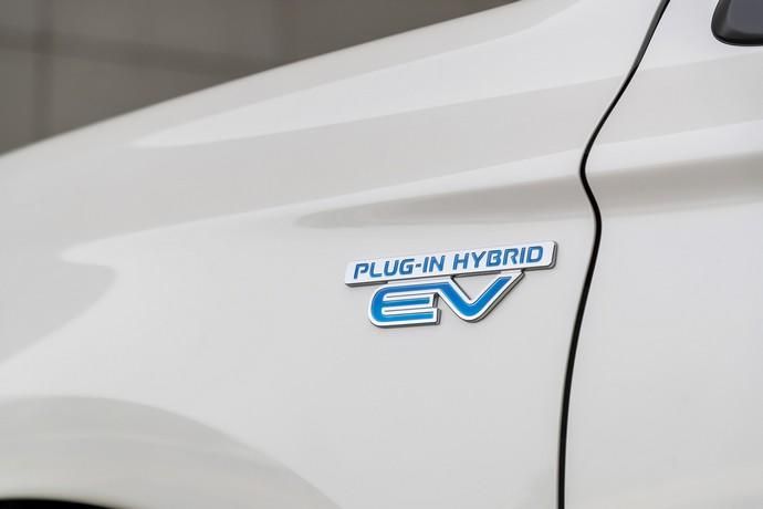 Mitsubishi Outlander PHEV