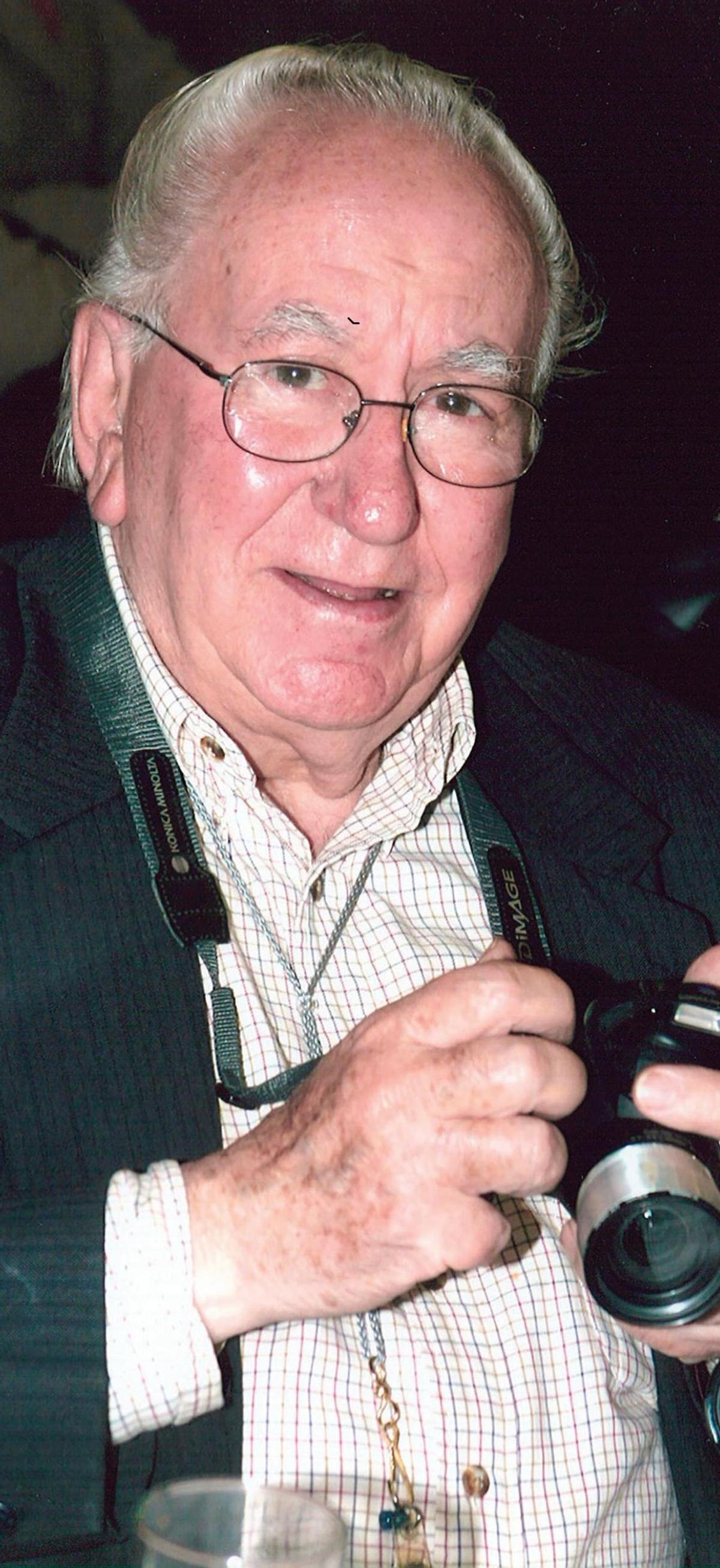 Manuel Mier Bobes.