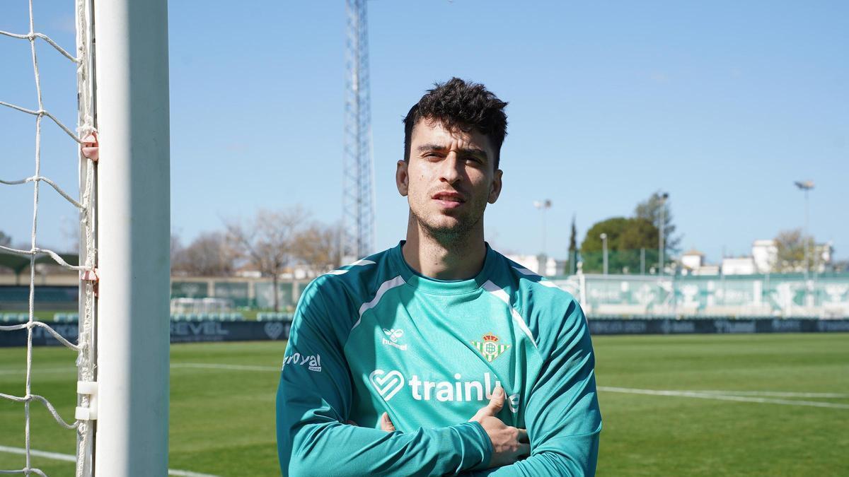 VÍDEO | Marc Roca habla sobre el cambio táctico del Betis y su ambición personal en la Europa League