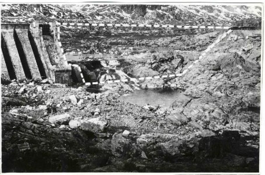 Imágenes de la rotura de la presa en Sanabria