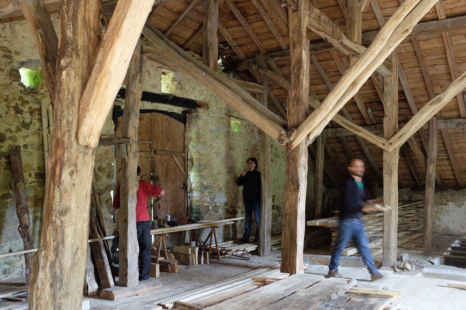 Macario Iglesias mete en la casa asturiana un futuro lleno de pasado