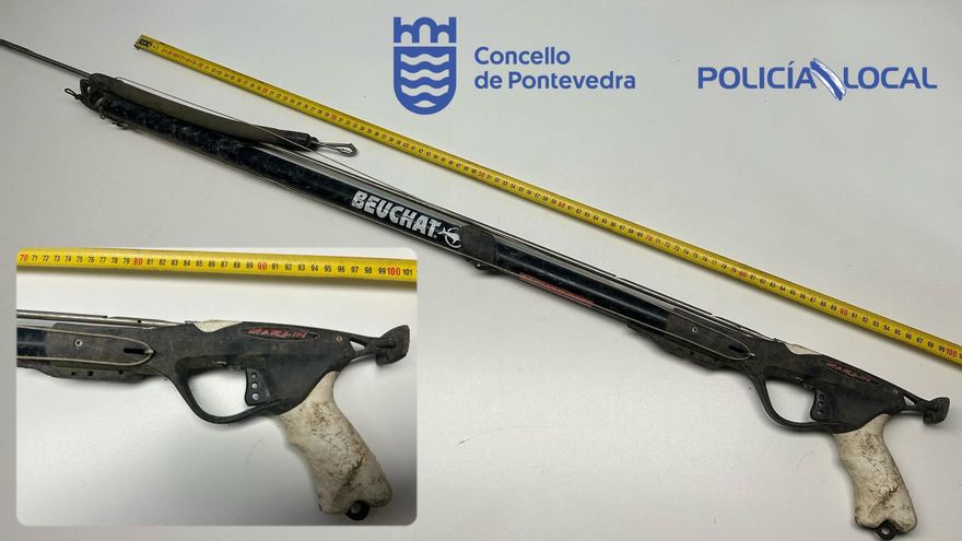 Denunciado en Pontevedra por circular por una zona peatonal y con un fusil de pesca sin licencia