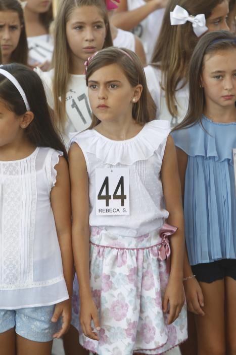 Las candidatas a la Corte de Honor Infantil, en l'Oceanogràfic