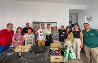 Apfem construye refugios para ‘sargantanes’ en Sant Josep