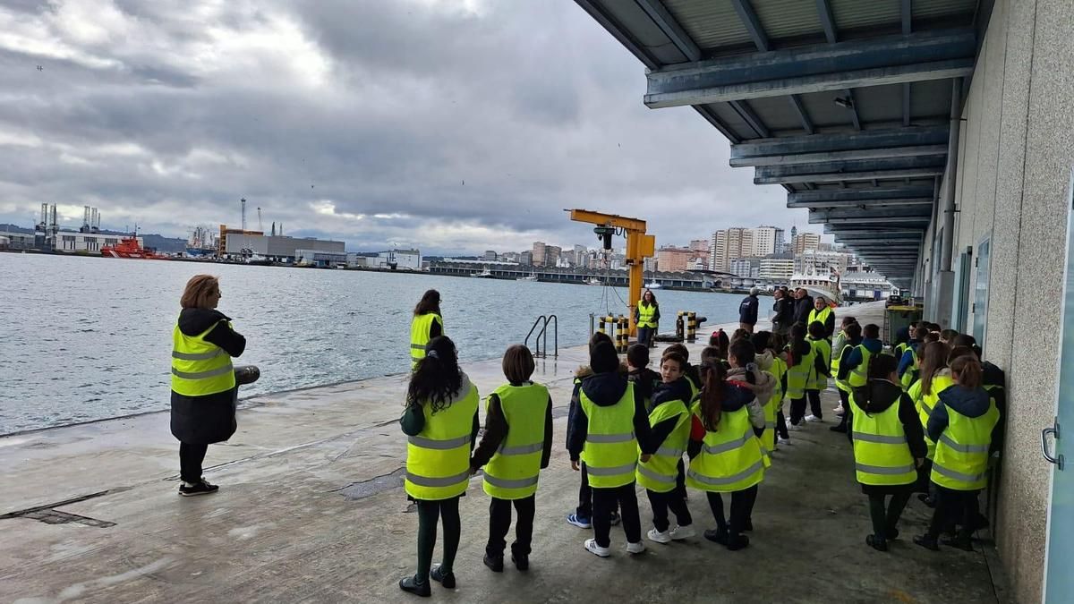 Visitas de escolares al puerto de A Coruña.