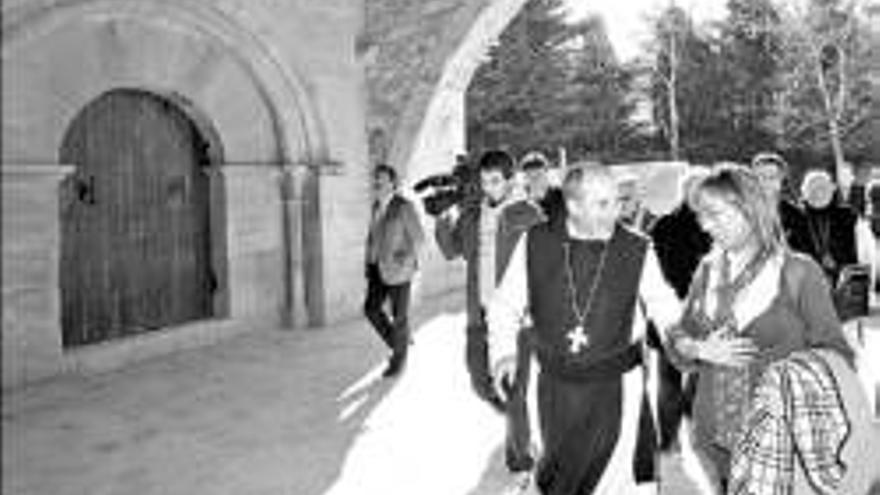 Las entidades católicas rechazan que los obispos orienten el voto