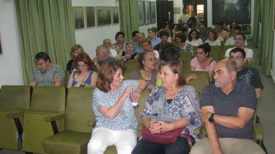 La Fundación Intras celebra un cine fórum en la Casa de Cultura