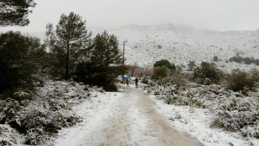 Nieve este viernes en Villalonga, en la Safor.