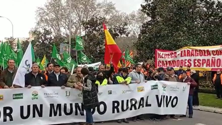 Manifestación del sector primario en Madrid, este domingo.