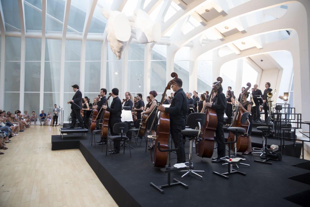 Jornada de puertas abiertas en el Palau de les Arts