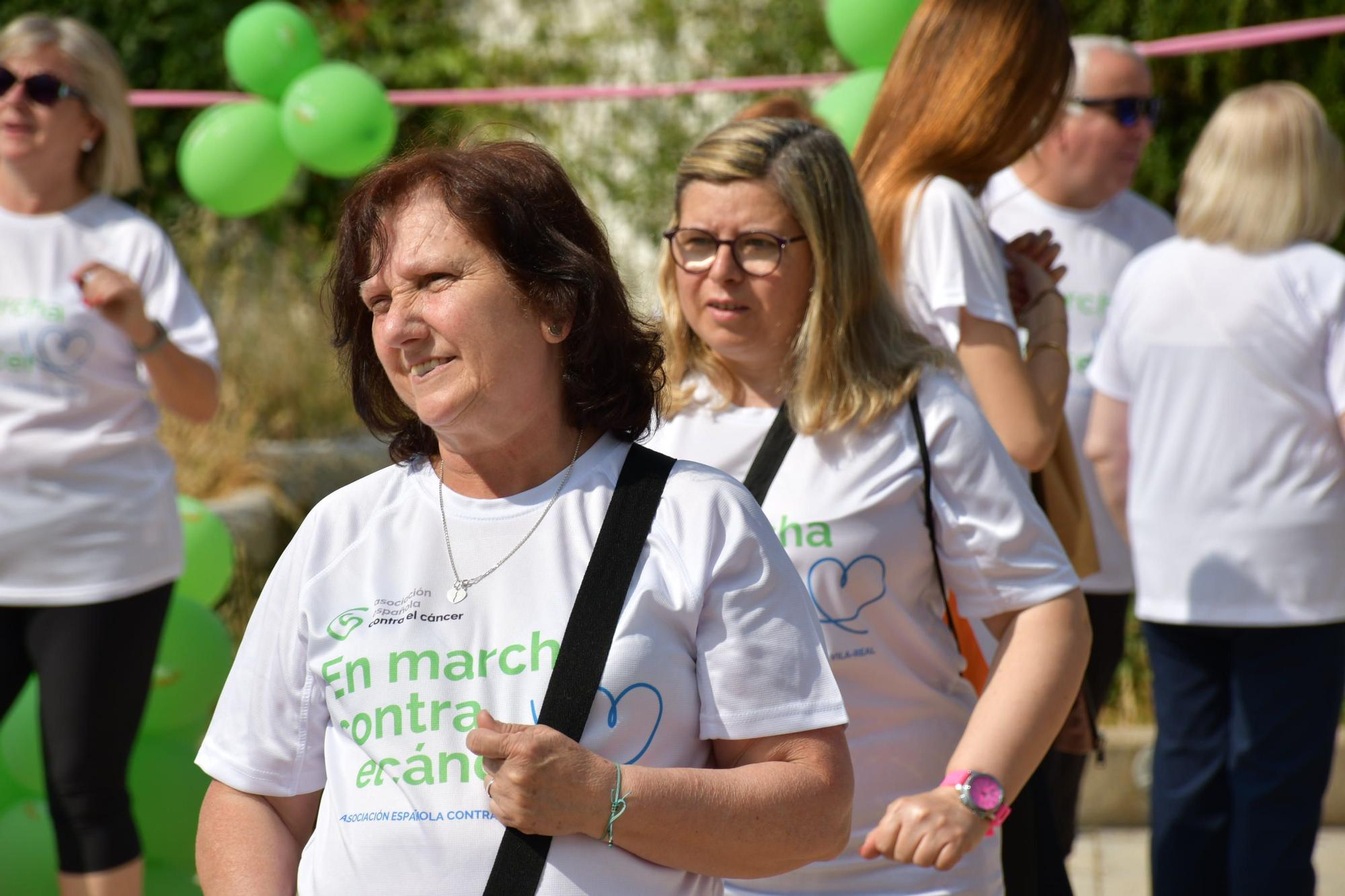 Todas las fotos de la marcha contra el cáncer de Vila-real