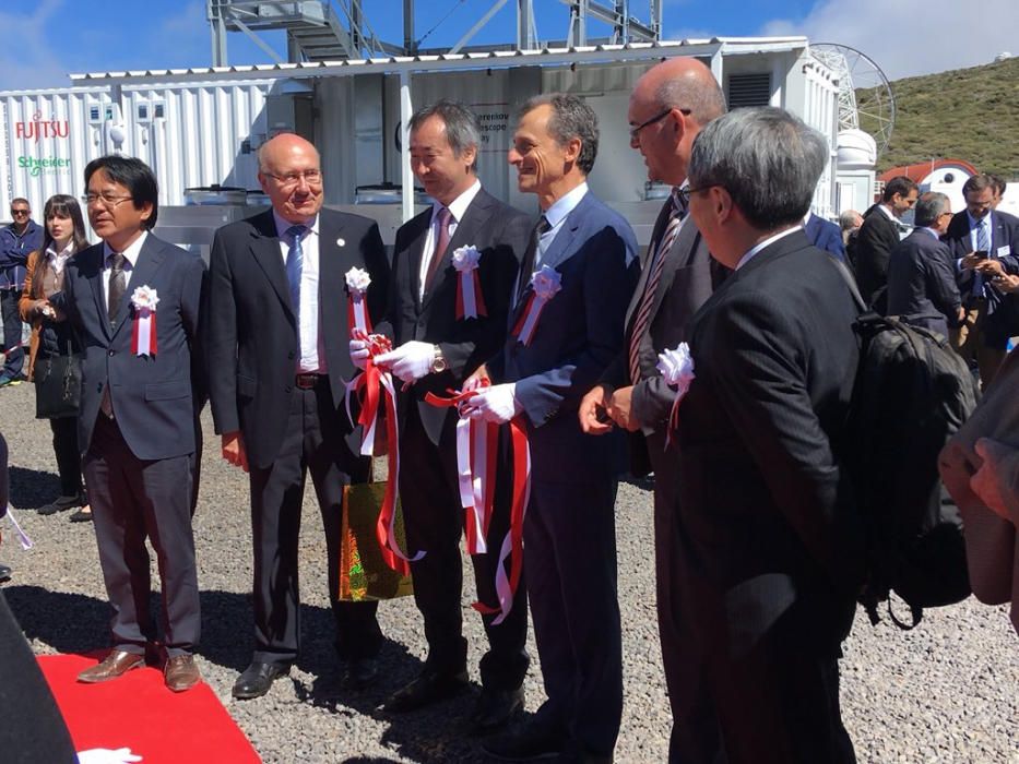 Pedro Duque inaugura el primer telescopio de la Red Cherenkov en La Palma