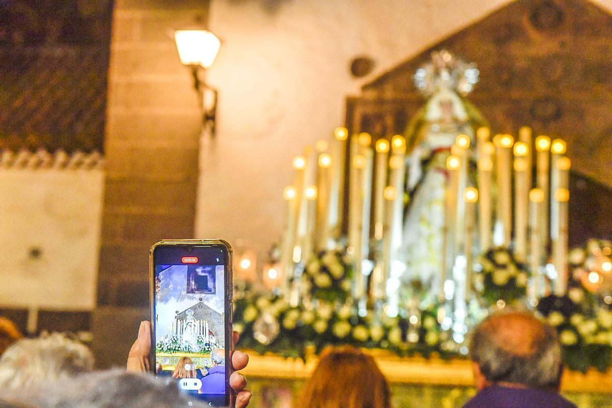 Procesion de Los Dolores de Triana Procesion de Los Dolores de Triana