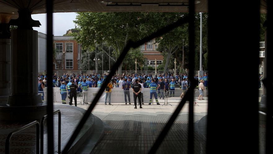 Los trabajadores de Navantia piden a los diputados que visiten el astillero