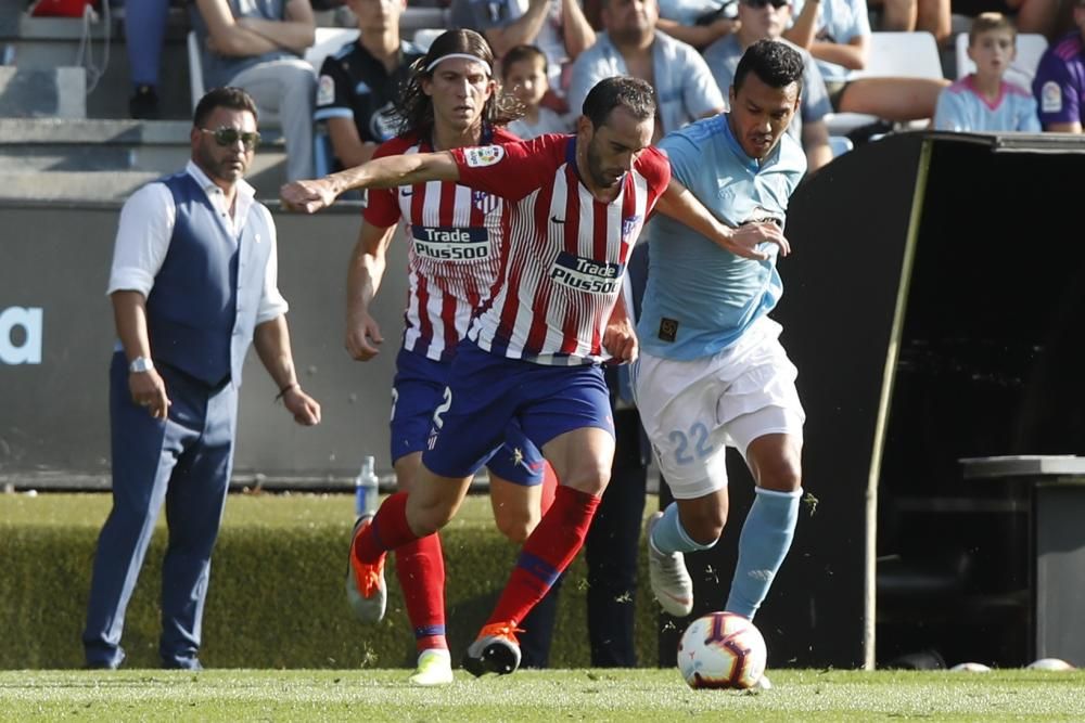 Intensidad a flor de piel en el duelo entre celestes y rojiblancos en el estadio de Balaídos.