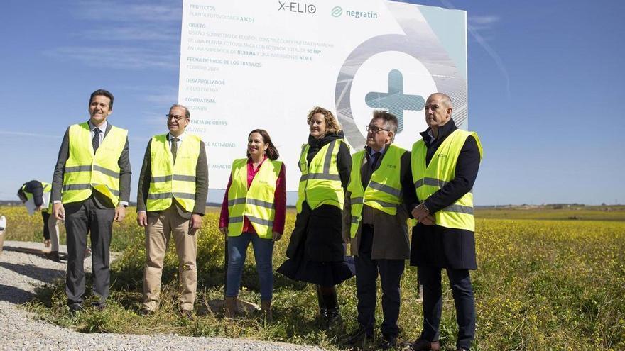 La luz que se va a generar en Malpartida de Cáceres llegará a 25.000 hogares de toda España