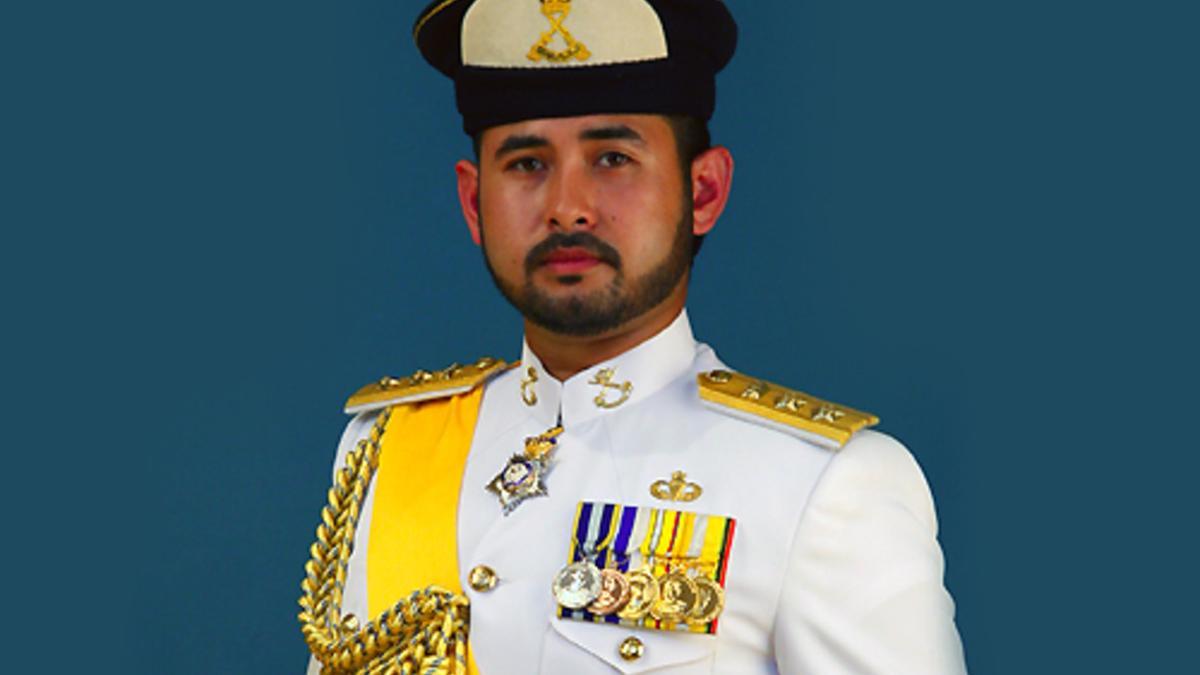 El príncipe Tunku Ismail Idris Abdul Majid Abu Bakar Iskandar Ibni Tumku Ibrahim Ismail.