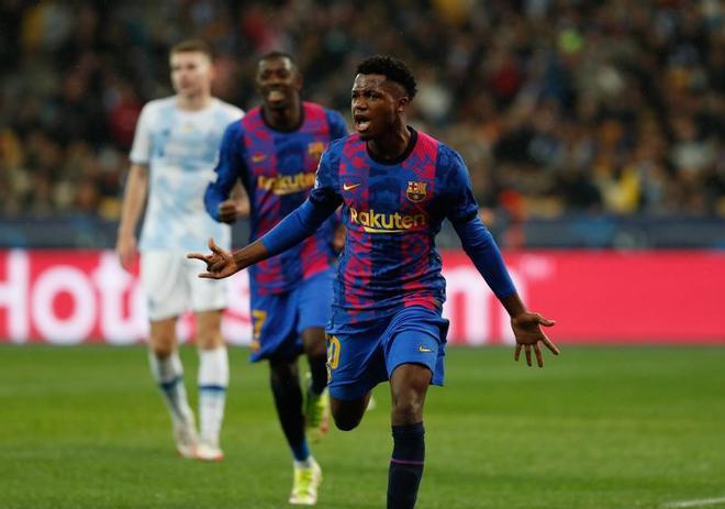 ¡Pura rabia! Así fue la celebración del gol de Ansu Fati