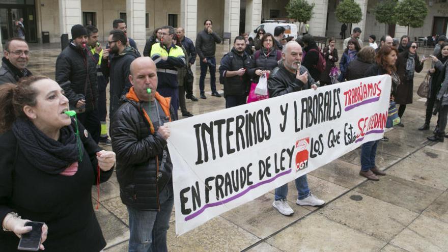 Protesta de interinos en Alicante en una imagen de archivo