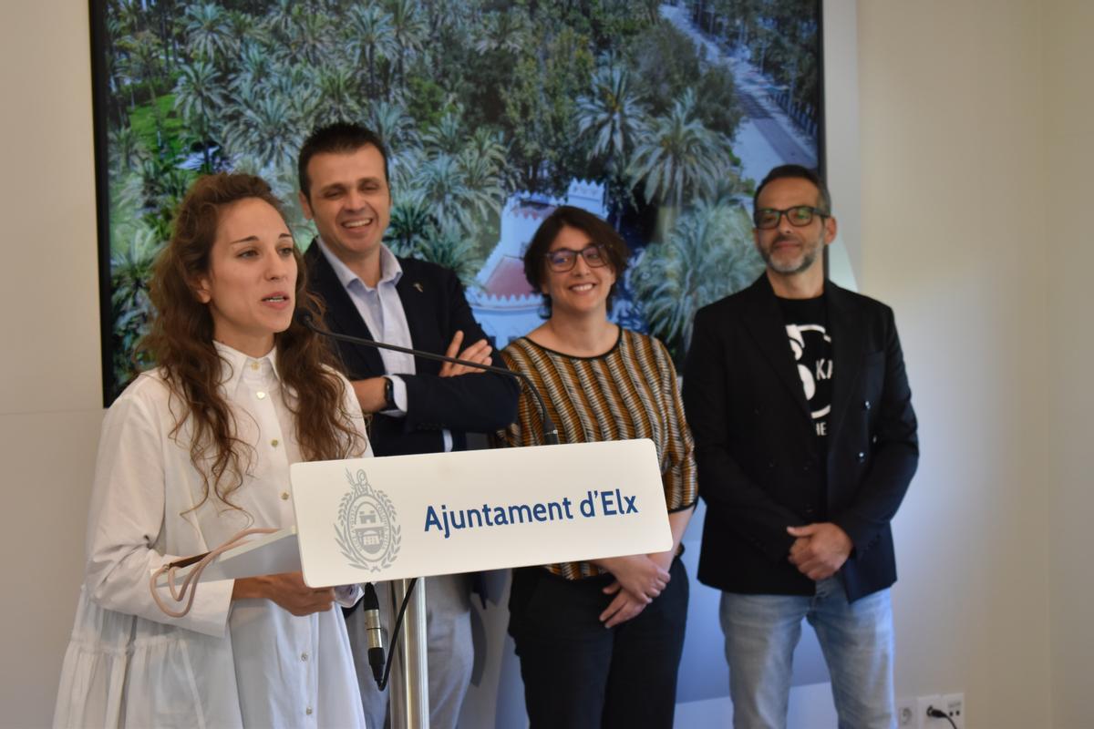 Los ganadores explican sus proyectos en el Ayuntamiento de Elche hoy