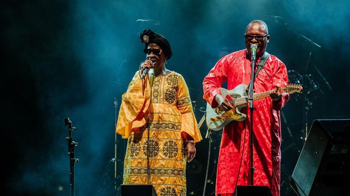 Amadou&Mariam: «El nostre obstacle no va ser la ceguesa, sinó on gravar els nostres temes» Amadou&Mariam: «El nostre obstacle no va ser la ceguesa, sinó on gravar els nostres temes»