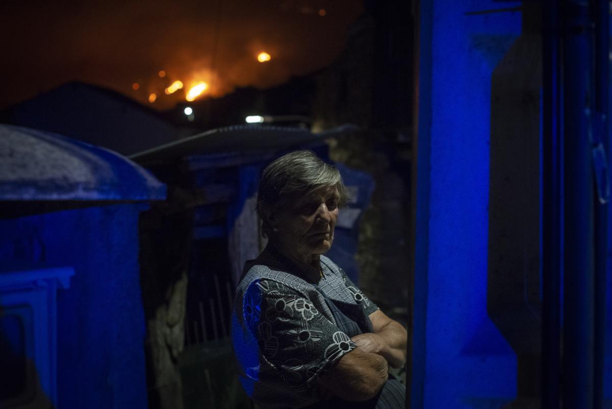 Incendio en Carballeda de Valdeorras (Ourense)