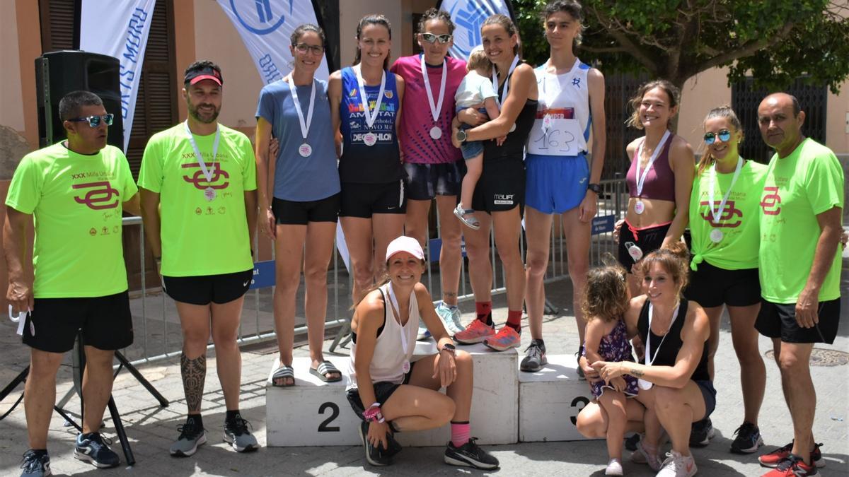 Podio femenino de la Milla de Muro celebrada este pasado fin de semana.