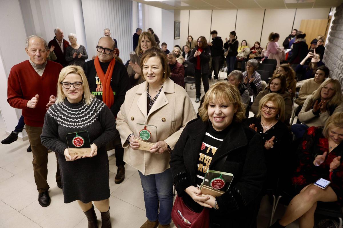 La entrega de premios del concurso de escaparates navideños de La Calzada, en imágenes