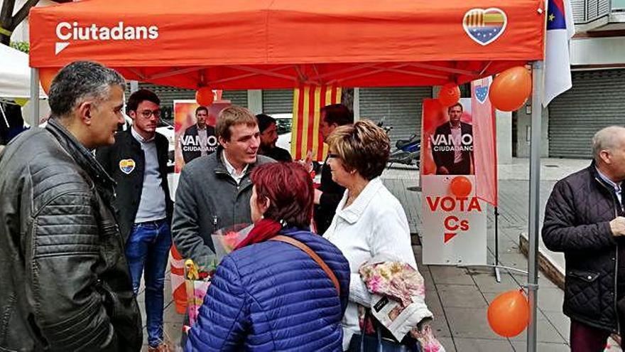 Parada de Ciutadans de Salt, amb Amelló al centre.