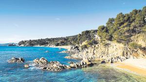 Alerta a Sant Antoni de Calonge per un peix desconegut que mossega els banyistes
