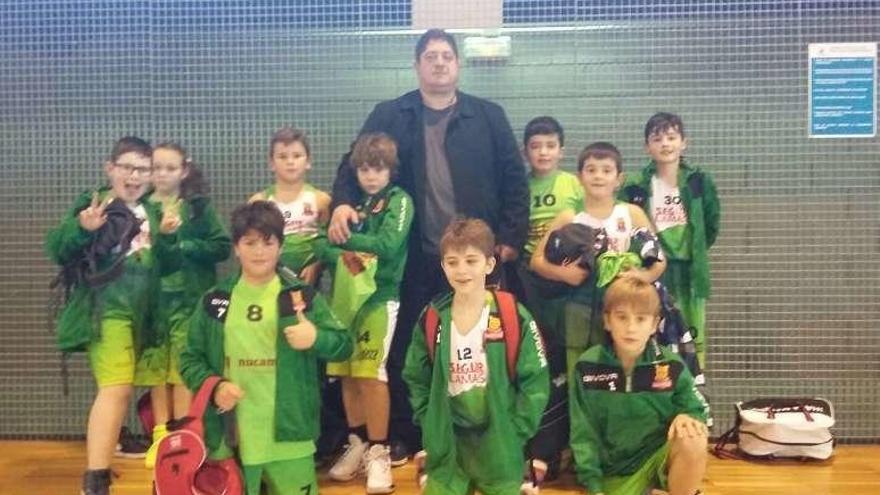 El Segurlamas Basketdeza mini está entrenado por Ramiro Ruibal.