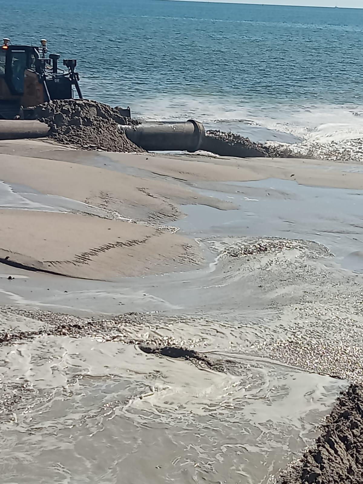 Aportaciones de arena en el litoral sur de Cullera.