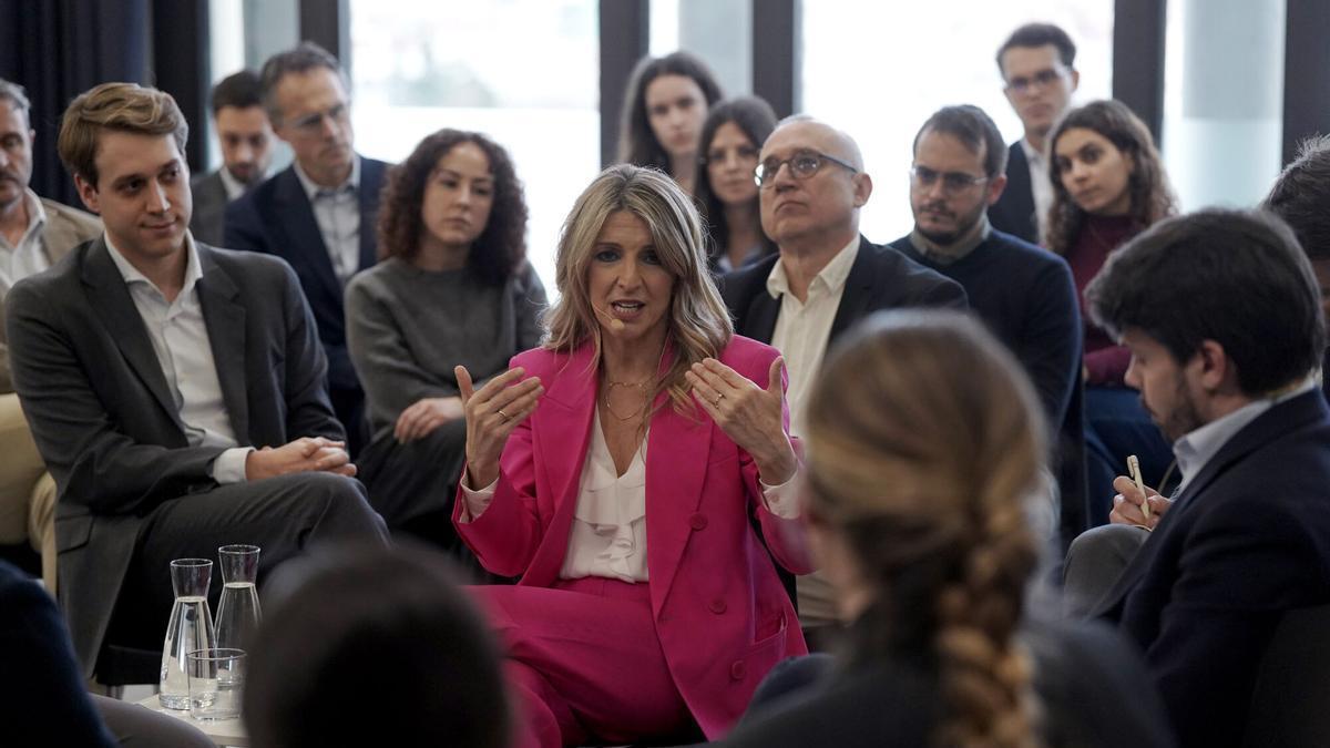 No tiene sentido debatir con quien piensa igual