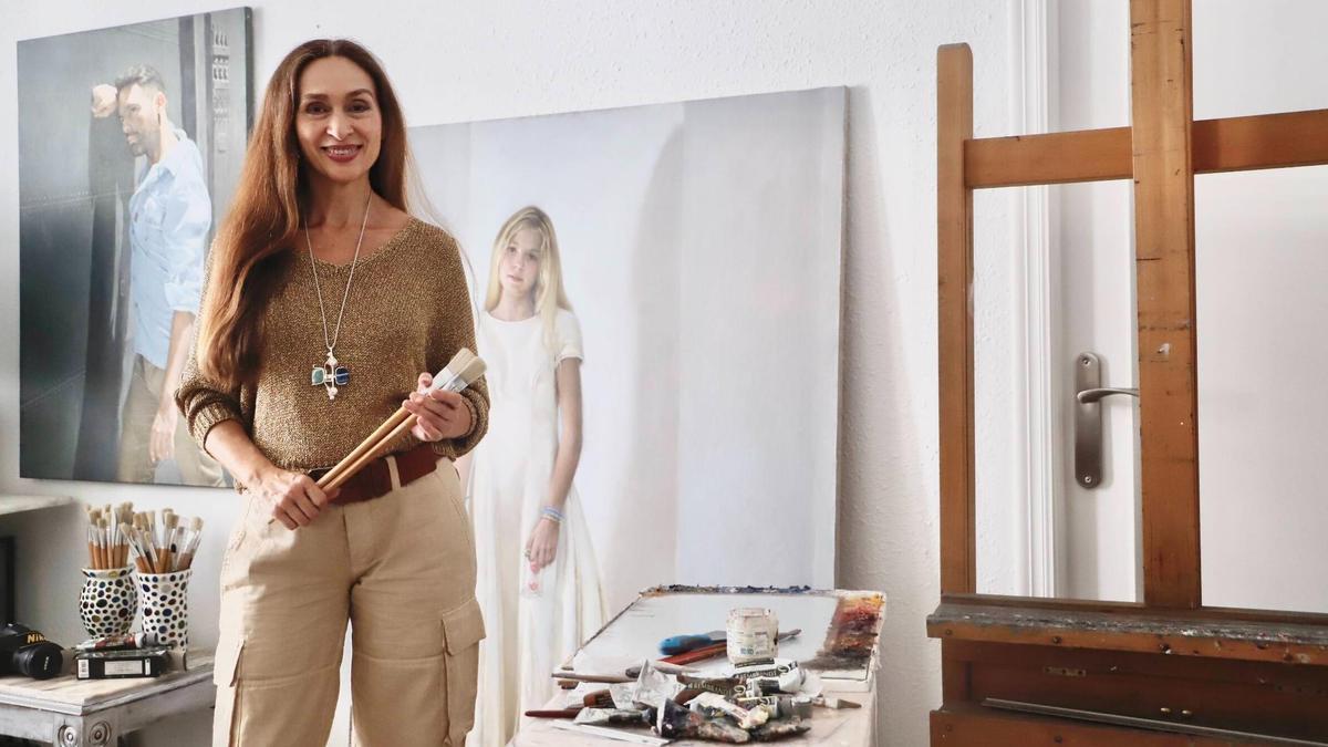 María José Ruiz, autora del retrato de León XIV.