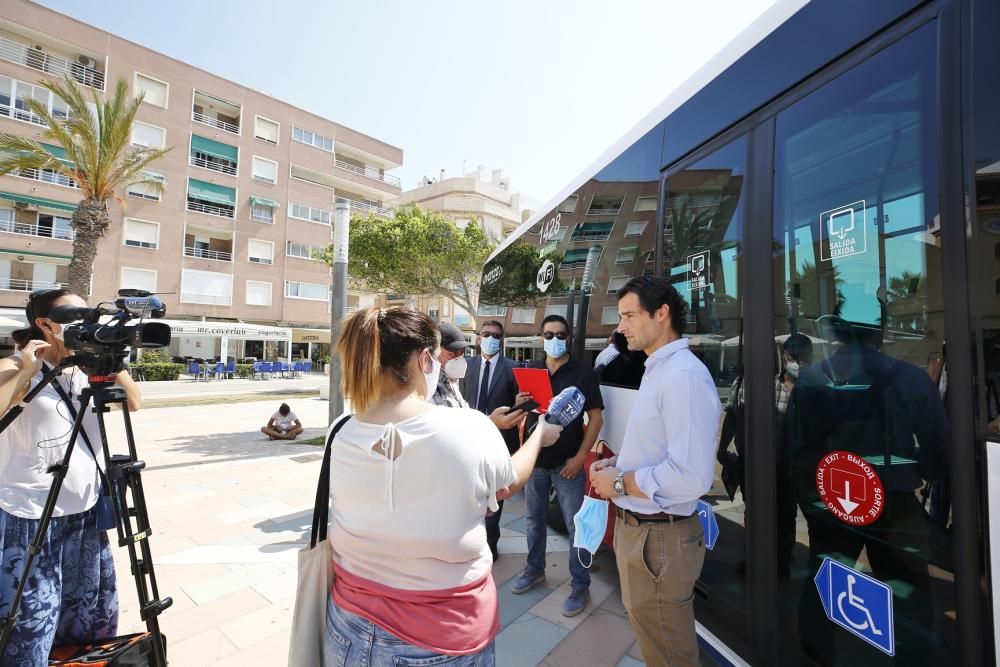 Avanza renueva el 50% de la flota del bus urbano en Torrevieja con siete nuevos vehículos